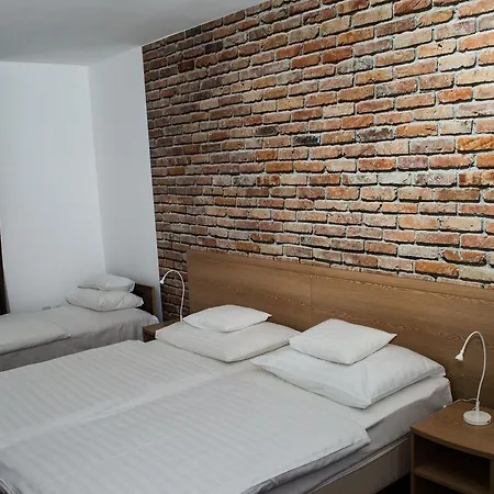 Matrix 3* Σέγκεντ